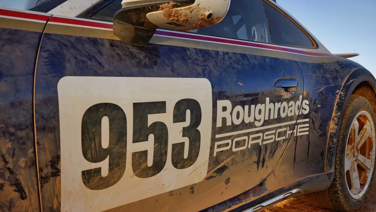 Porsche 911 Coupé Coupe 3.0 Dakar auto (10)