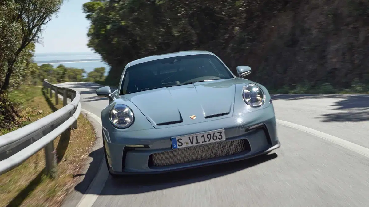 Porsche 911 Coupé 4.0 S/T (3)