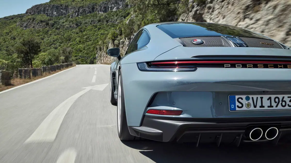Porsche 911 Coupé 4.0 S/T (13)