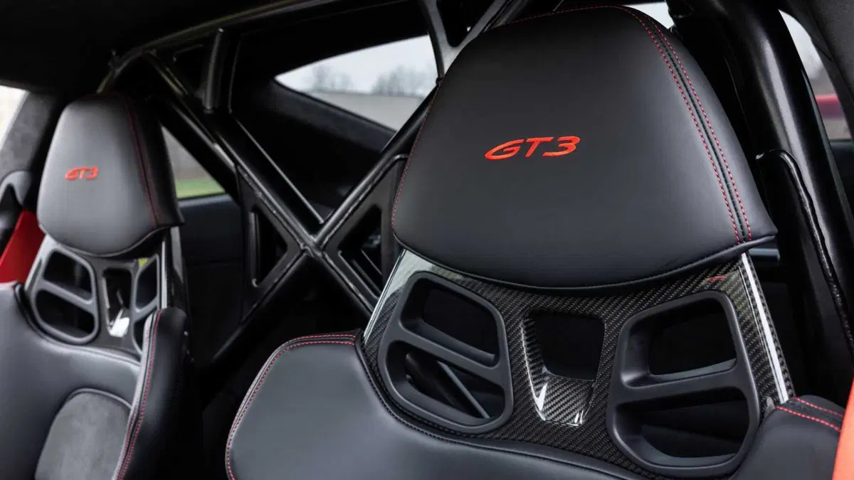 Porsche 911 Coupé Coupe 4.0 GT3 (9)