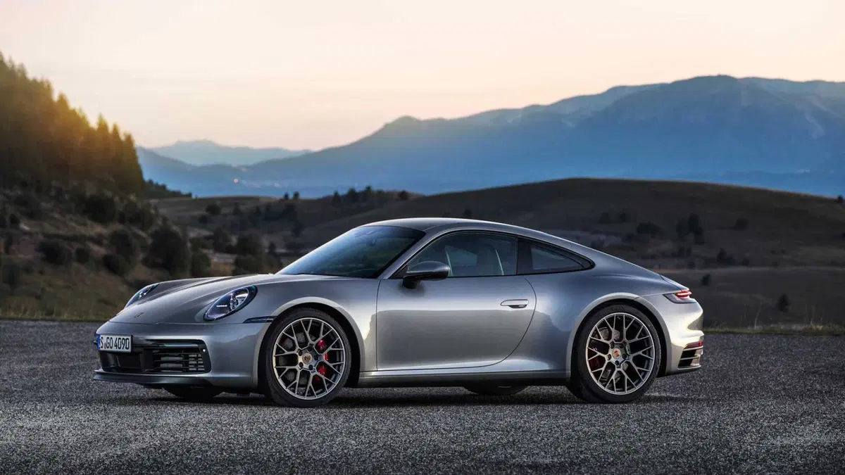 Porsche 911 Coupé Coupe 3.0 Carrera 4S (3)