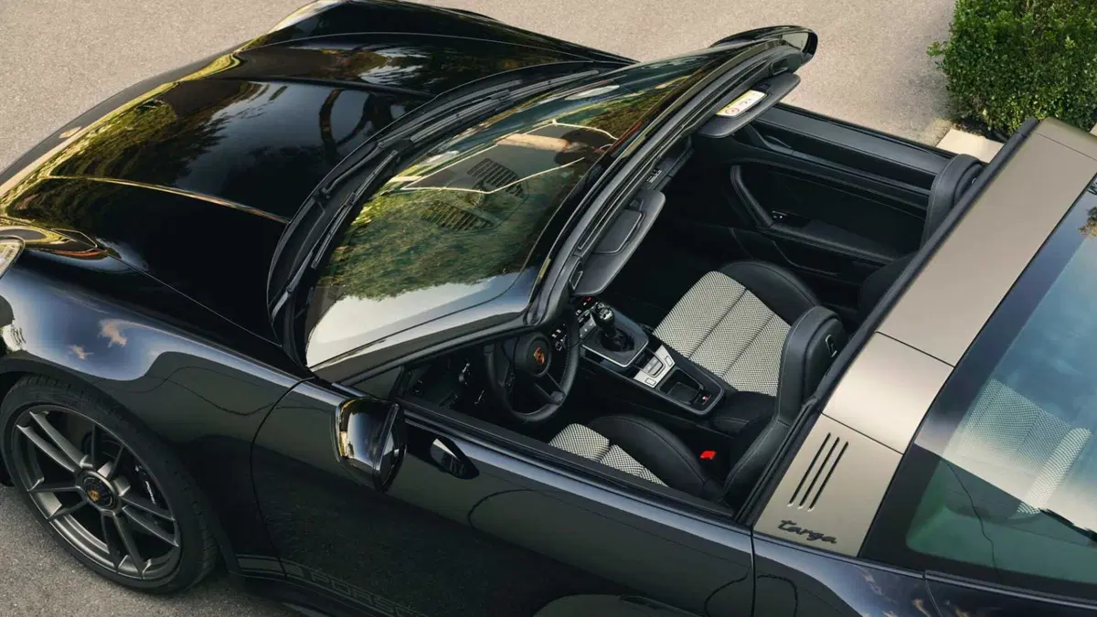 Porsche 911 Cabrio Targa 3.0 4 50Y Porsche Design (6)