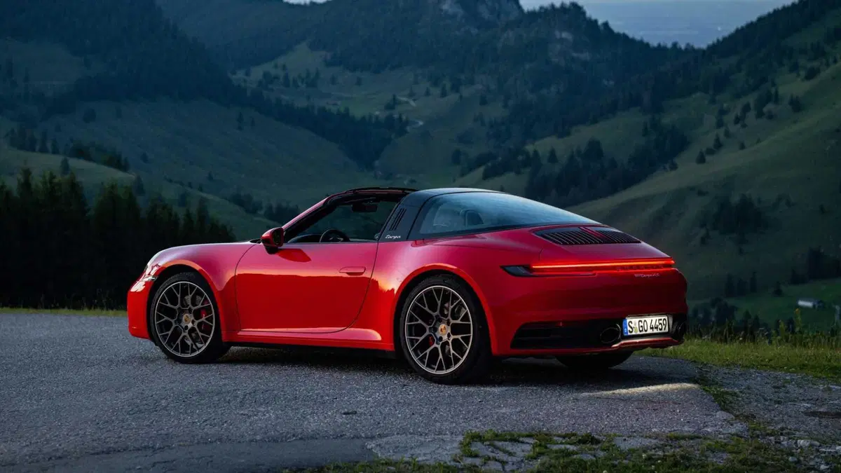 Porsche 911 Cabrio Targa 3.0 4S (2)