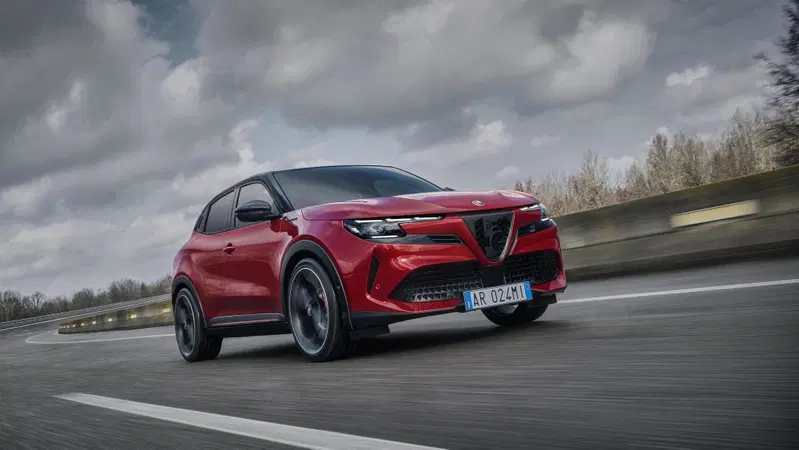 Alfa Romeo Junior: l'importante &egrave; fare molti soldi, dice Imparato