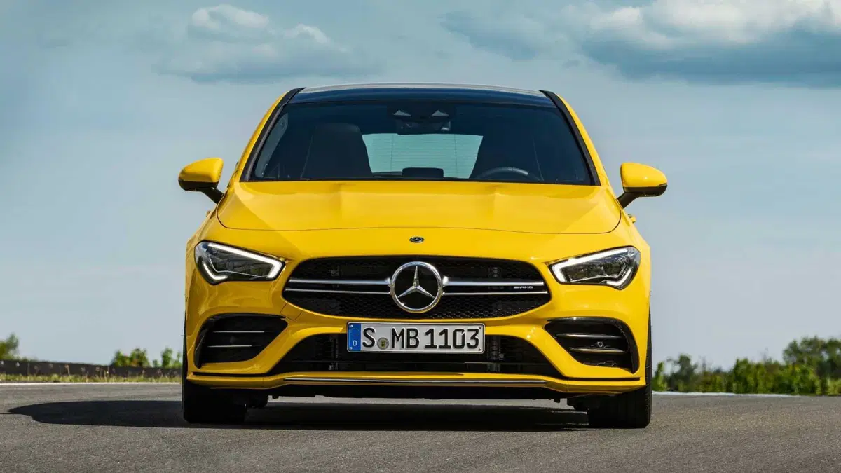 Mercedes-Benz CLA Shooting Brake Shooting Brake AMG 35 AMG Line Advanced Plus 4matic auto (3)