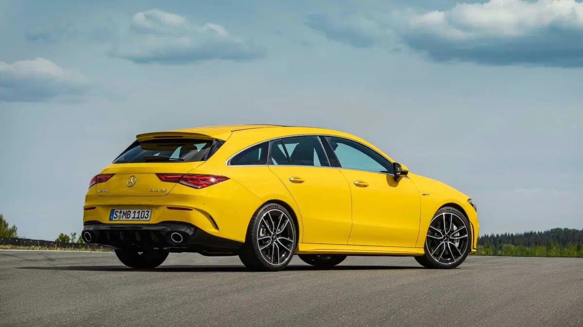Mercedes-Benz CLA Shooting Brake Shooting Brake AMG 35 AMG Line Advanced Plus 4matic auto (5)
