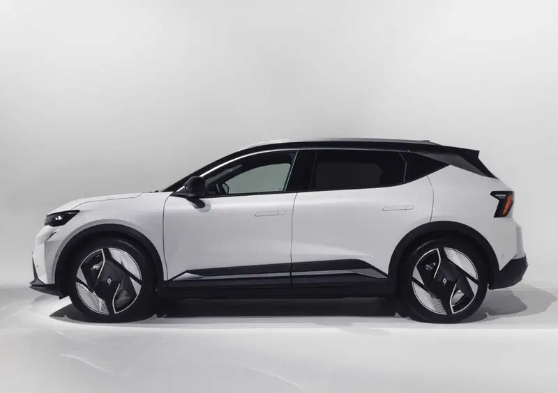 Renault Scenic E-Tech Electric (2016-->>) (3)