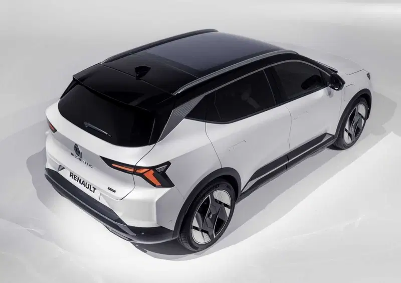 Renault Scenic E-Tech Electric (2016-->>) (6)