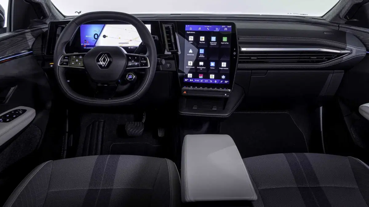 Renault Scenic E-Tech Electric Evolution comfort range 170cv (9)