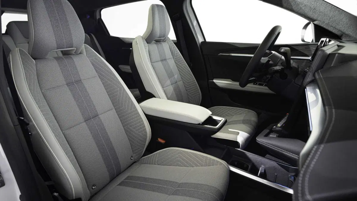 Renault Scenic E-Tech Electric Evolution comfort range 170cv (11)