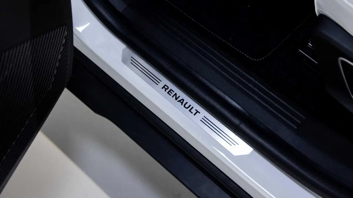 Renault Scenic E-Tech Electric Evolution comfort range 170cv (19)