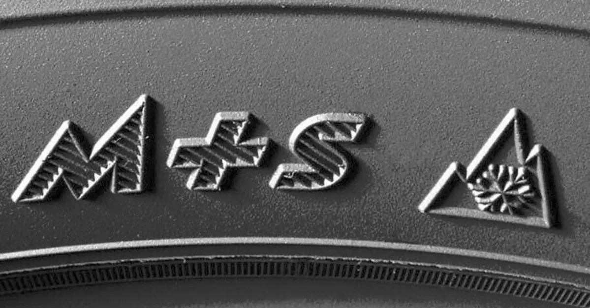 Gomme M+S al bando in Germania, in Italia cosa cambia per chi monta questi pneumatici