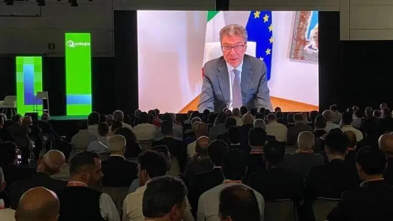 Una domanda al Ministro Giorgetti: ma non potevate svegliarvi prima? L'auto in Europa sta fallendo