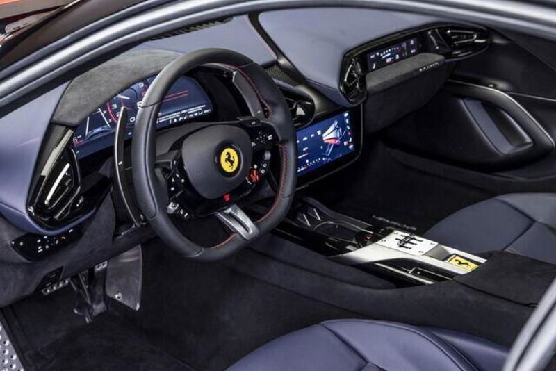 Gli interni della Ferrari 12Cilindri