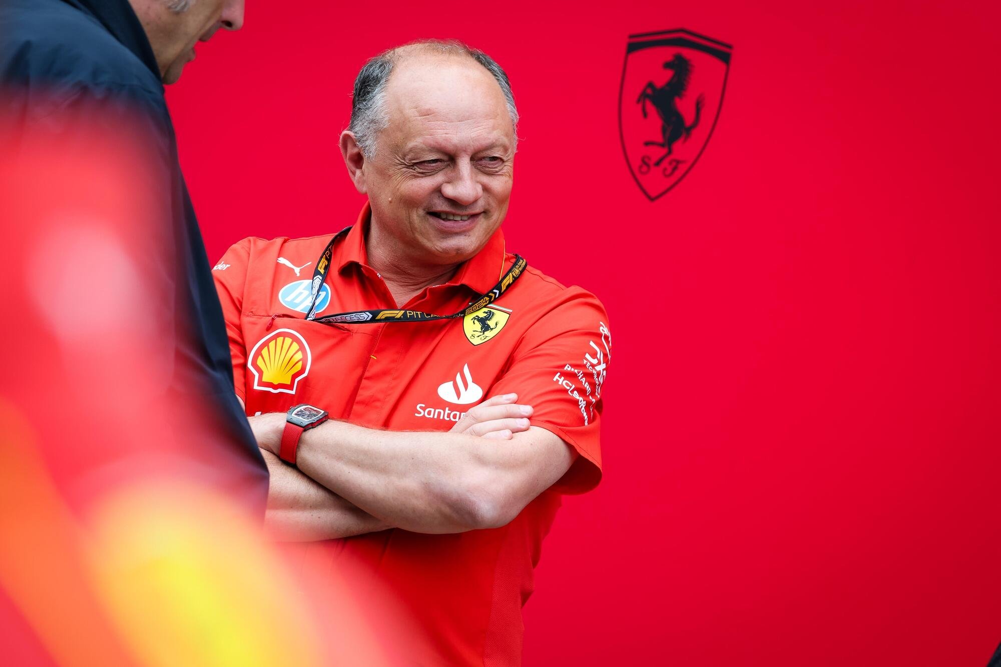 F1. Ferrari, Vasseur su Newey: &ldquo;Ha un palmares incredibile, ma ci concentriamo su questa stagione&rdquo;. E sull&rsquo;aggiornamento di Imola dice&hellip;