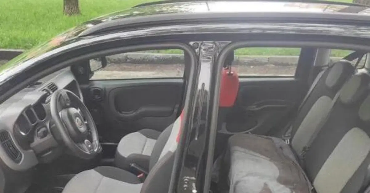 Fiat Panda, attenti alle porte: c'&egrave; una banda che le ruba