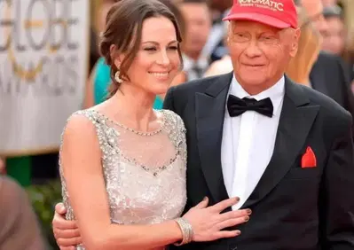 Niki Lauda: la storia della hostess che gli ha salvato la vita