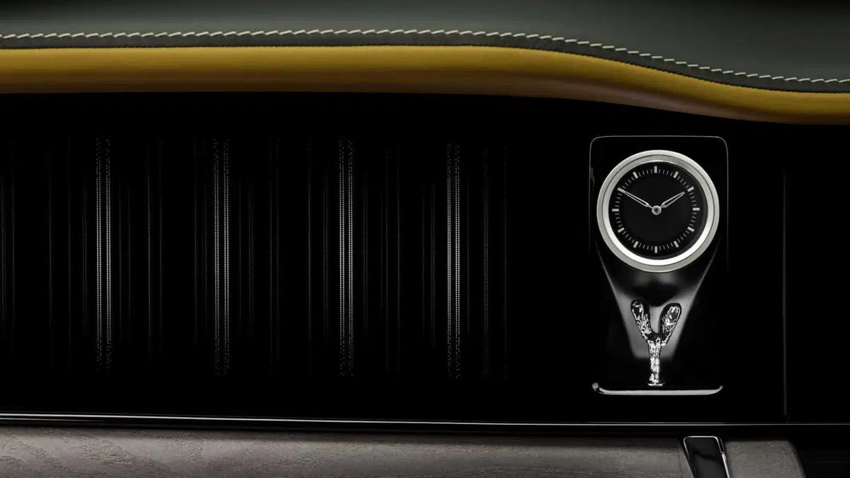 Rolls Royce Cullinan (2018-->>) (15)