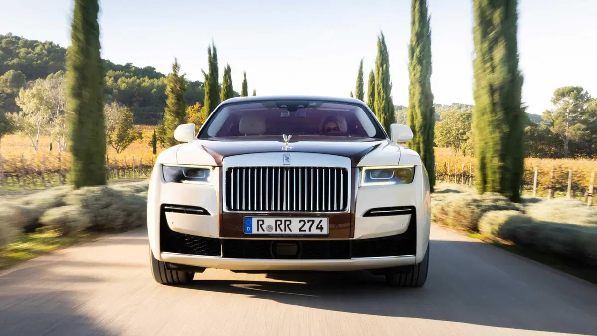 Rolls Royce Ghost (2)
