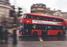 Londra: gli iconici autobus a due piani saranno fatti in Cina da BYD... costano pochissimo
