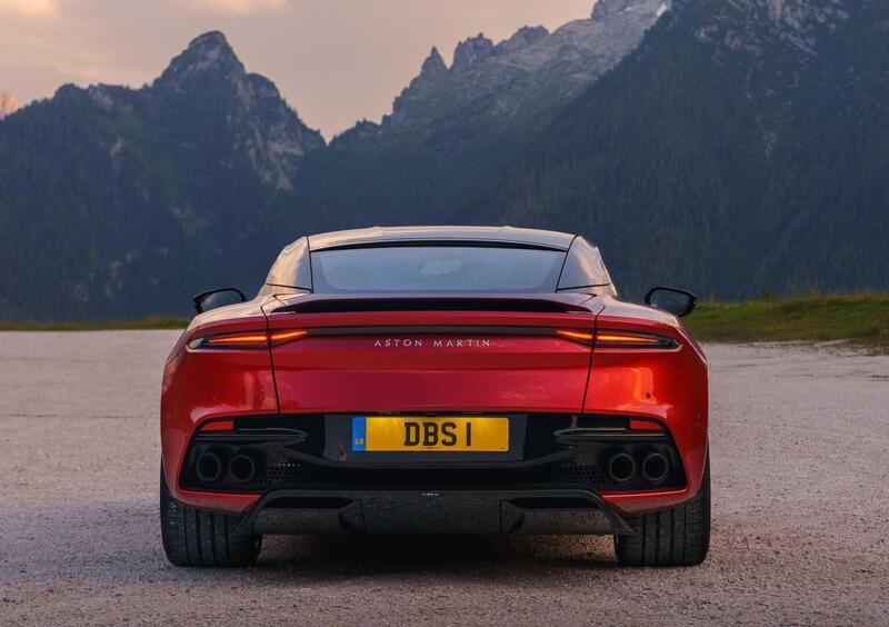 Aston Martin DBS Superleggera (2019-->>) (7)