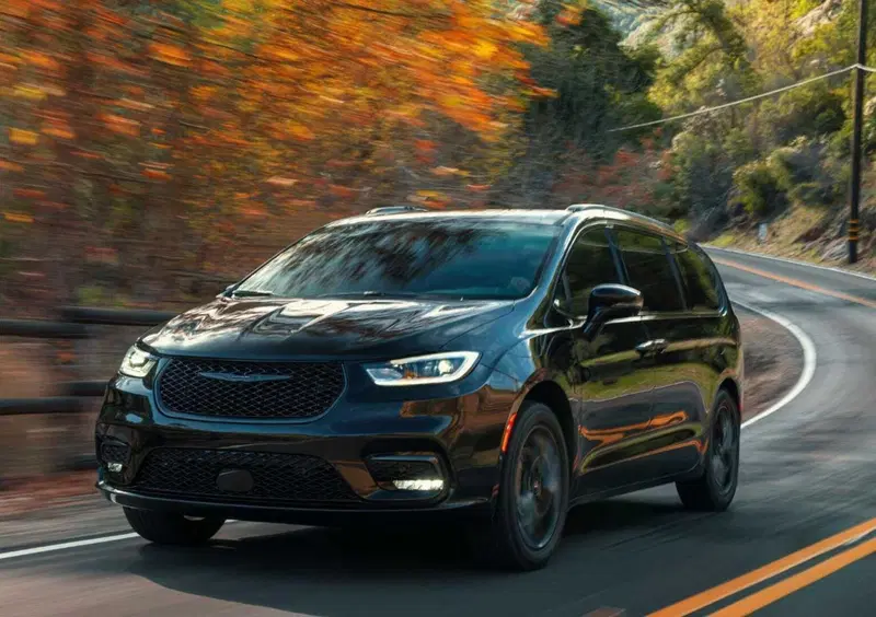 Chrysler Pacifica (2020-->>) (6)