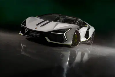 Lamborghini: elettriche si, elettriche no, forse un domani...
