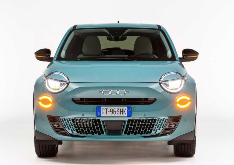Fiat 600 (2023-->>) (3)
