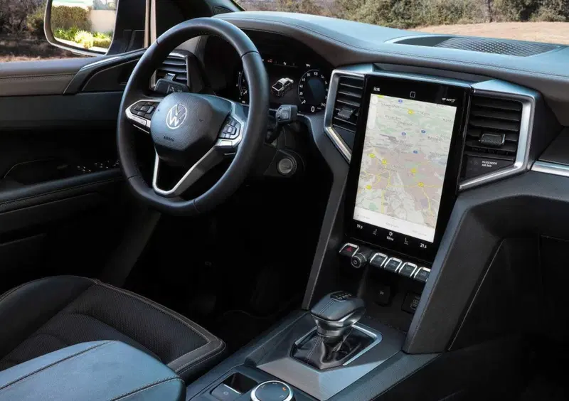 Volkswagen Amarok (2023-->>) (10)