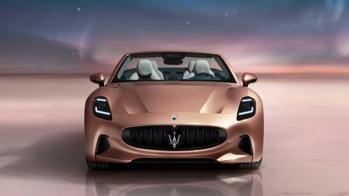 Maserati Grancabrio Folgore awd (10)