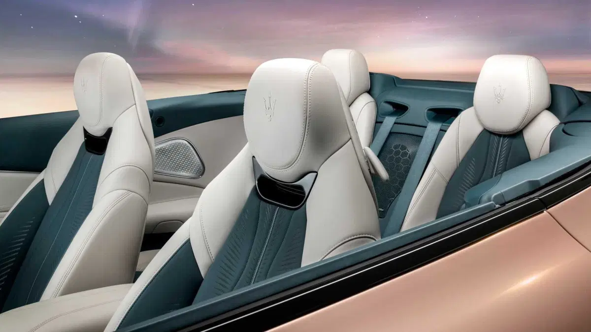 Maserati Grancabrio Folgore awd (17)