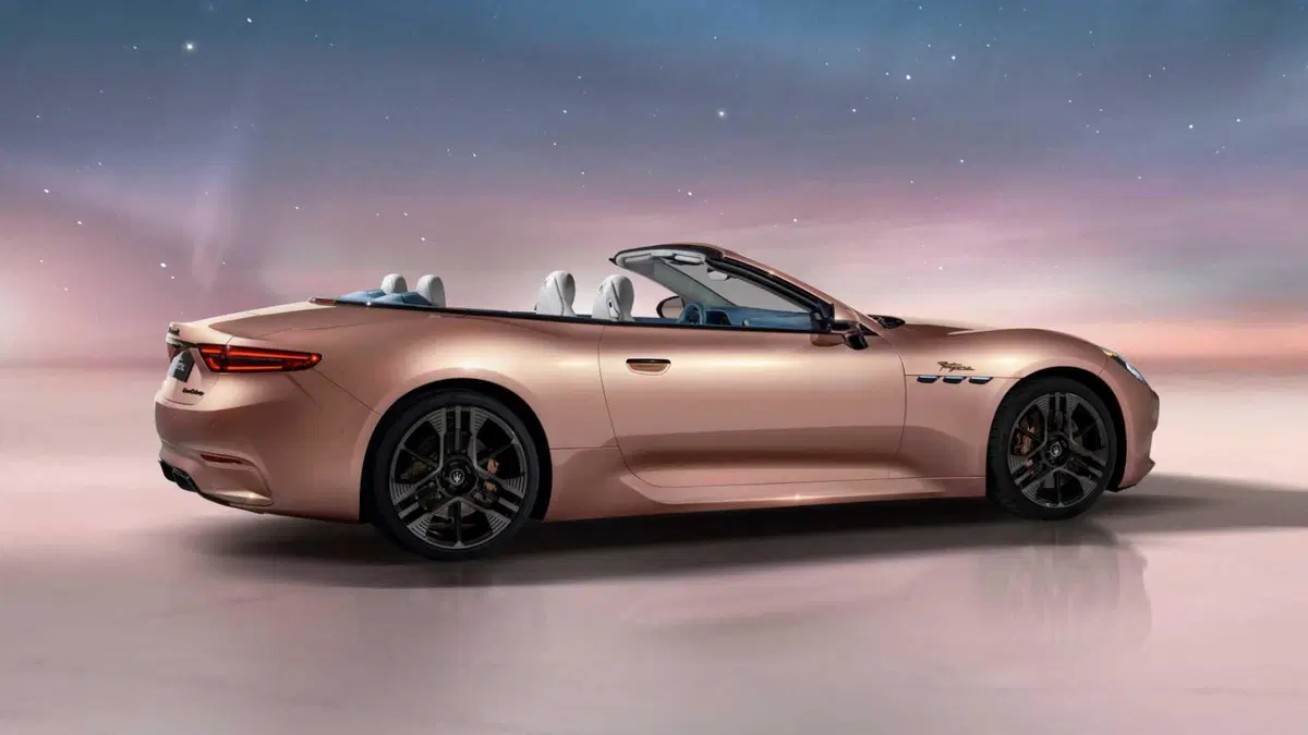 Maserati Grancabrio Folgore awd (5)