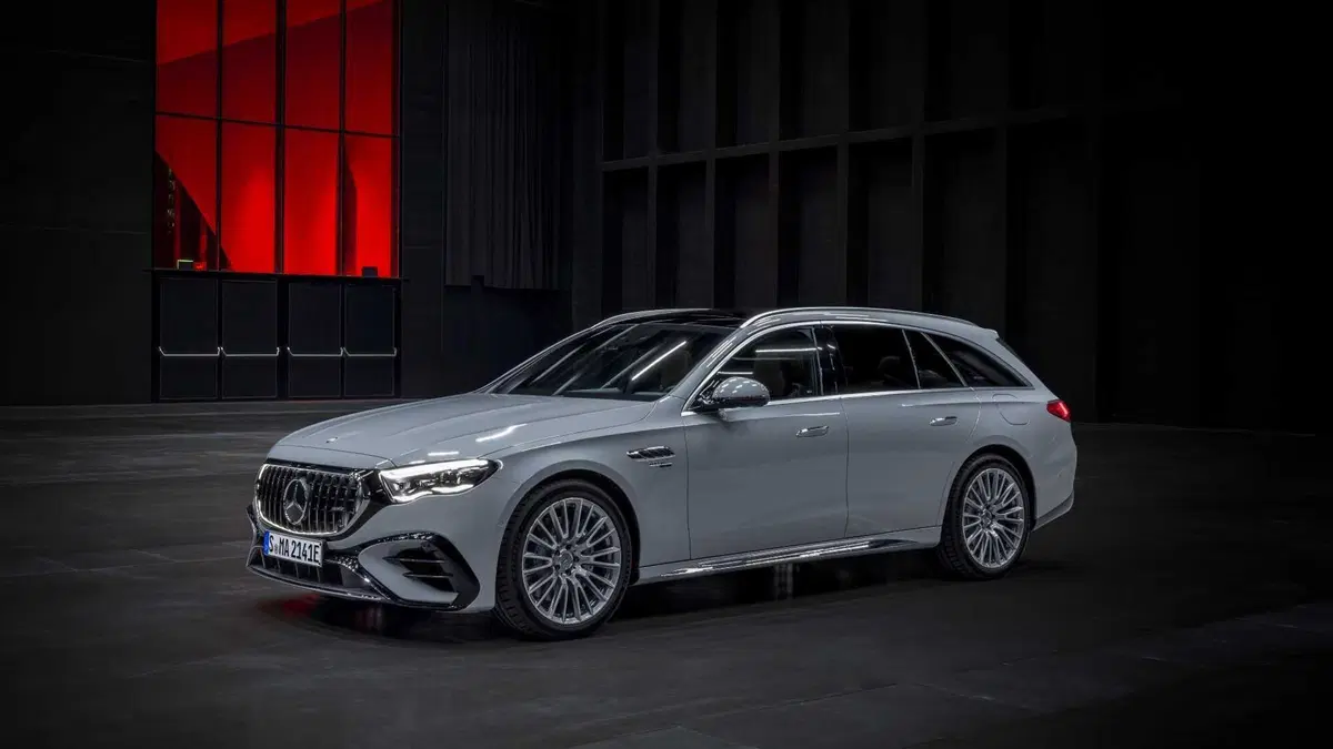Mercedes-Benz Classe E Station Wagon AMG 53 hybrid Advanced Plus 4matic+ auto (2)