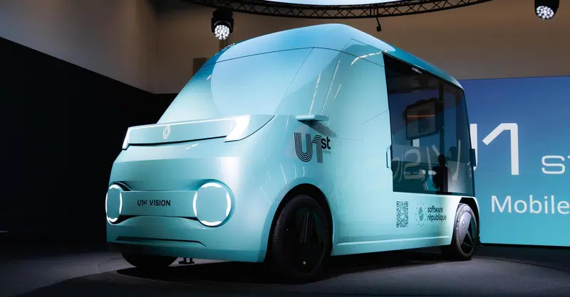 Renault: il veicolo U1st Vision di Software R&eacute;publique per l'assistenza medica 