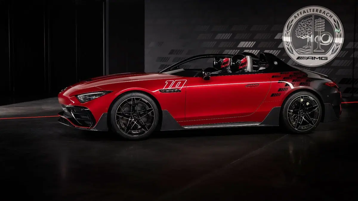 Mercedes AMG PureSpeed, la concept di ispirazione F1 debutta a Monaco (7)