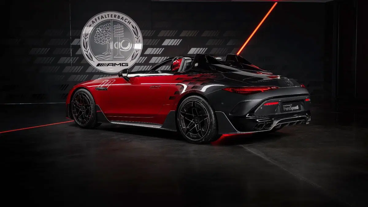 Mercedes AMG PureSpeed, la concept di ispirazione F1 debutta a Monaco (9)
