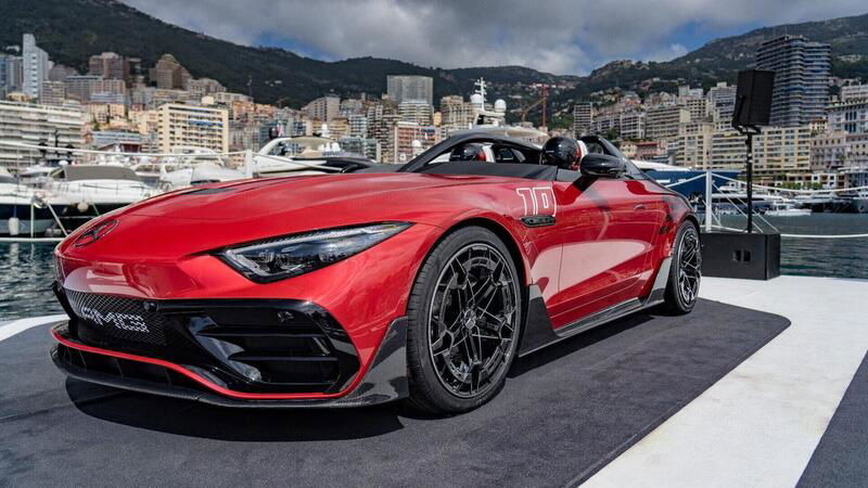 Mercedes AMG PureSpeed, la concept di ispirazione F1 debutta a Monaco