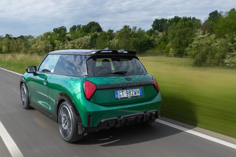 Nuova Mini Cooper S, la vista posteriore