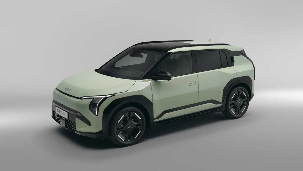 Kia EV3: il nuovo B-Suv elettrico "democratico", caratteristiche e scheda tecnica (10)