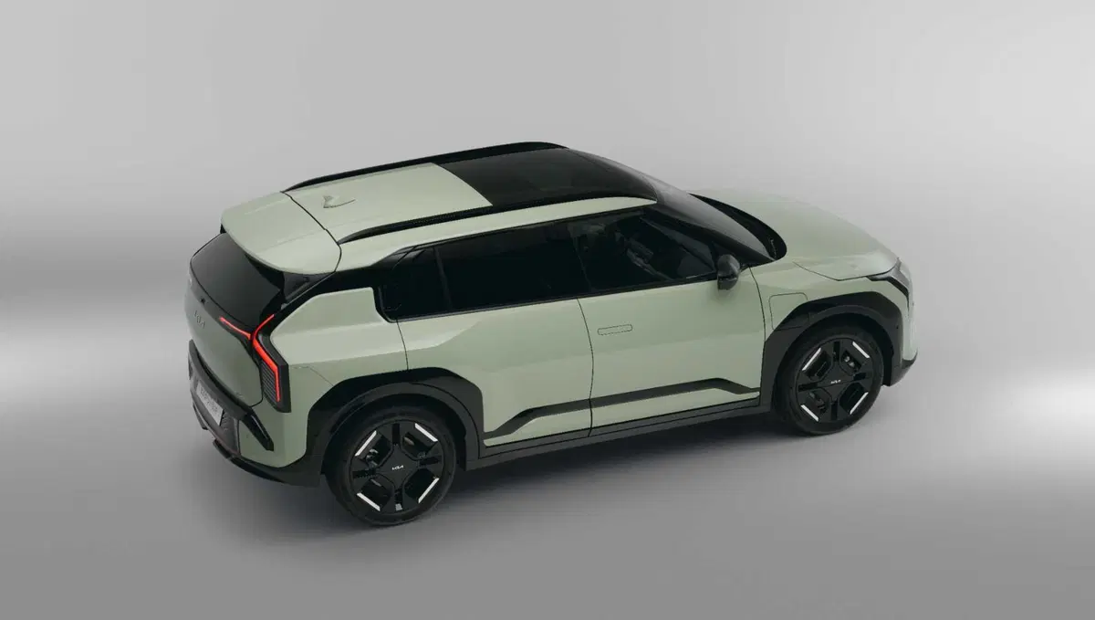 Kia EV3: il nuovo B-Suv elettrico "democratico", caratteristiche e scheda tecnica (15)