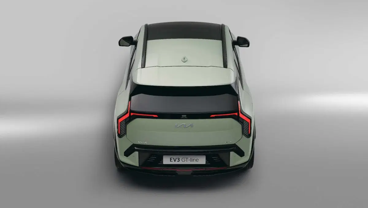 Kia EV3: il nuovo B-Suv elettrico "democratico", caratteristiche e scheda tecnica (18)