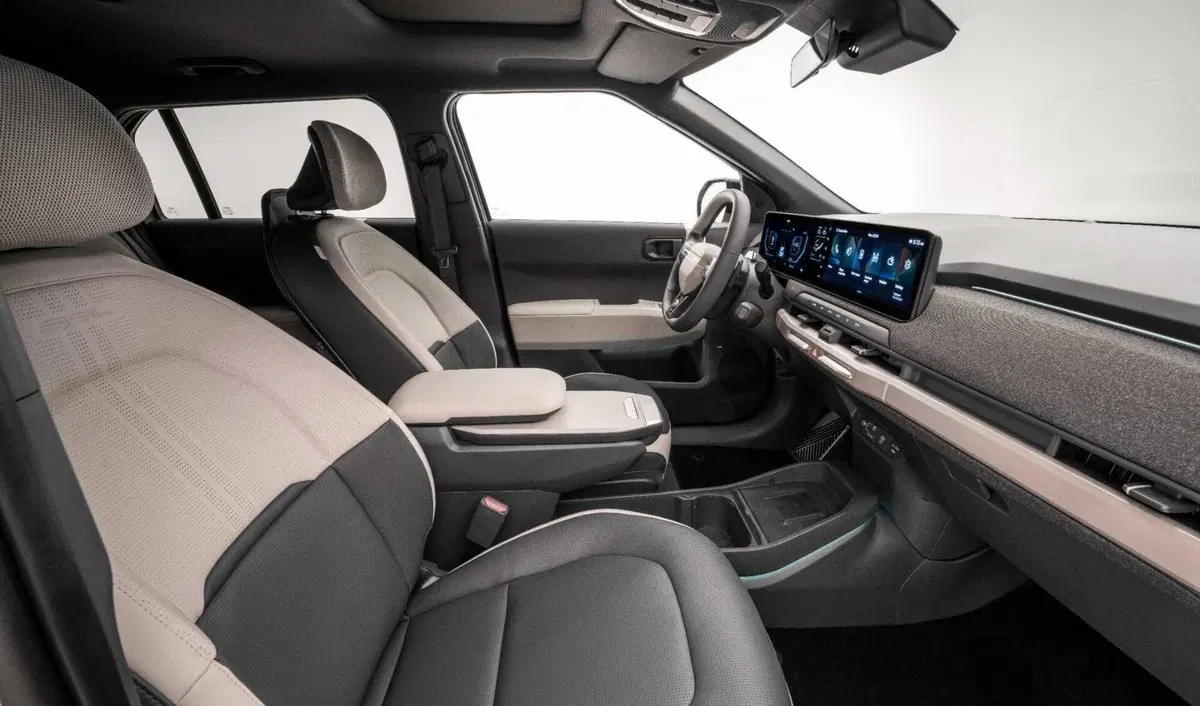 Kia EV3: il nuovo B-Suv elettrico "democratico", caratteristiche e scheda tecnica (24)