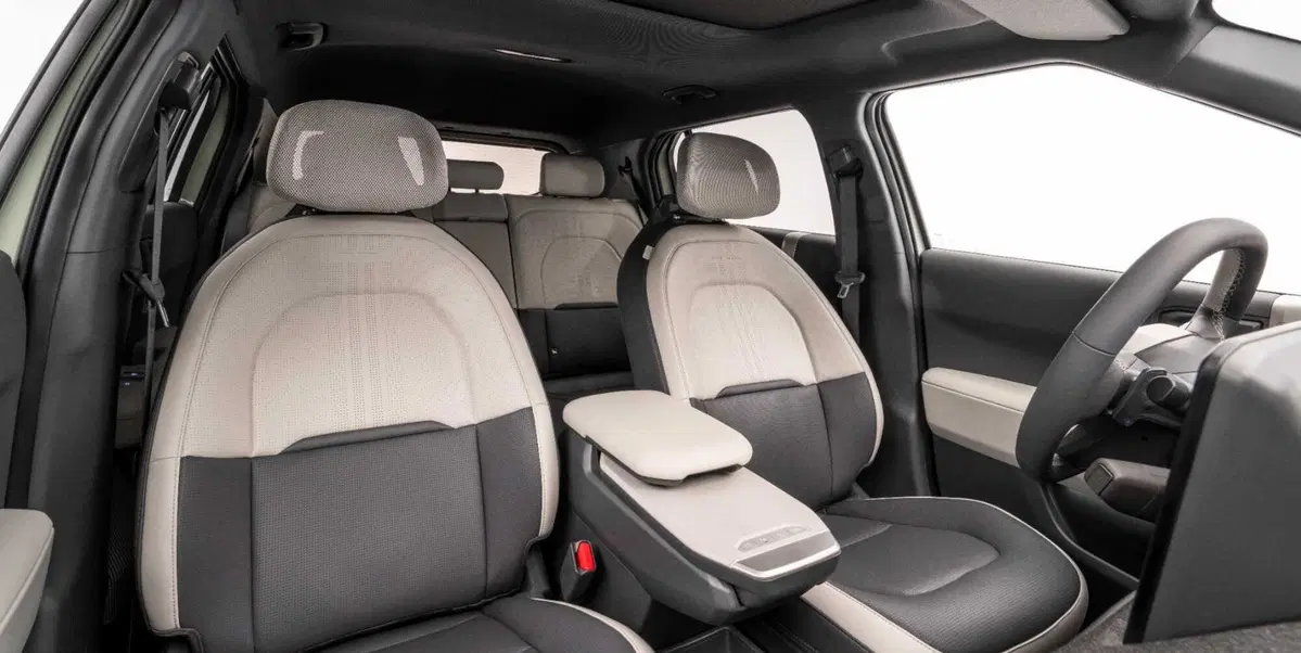 Kia EV3: il nuovo B-Suv elettrico "democratico", caratteristiche e scheda tecnica (28)