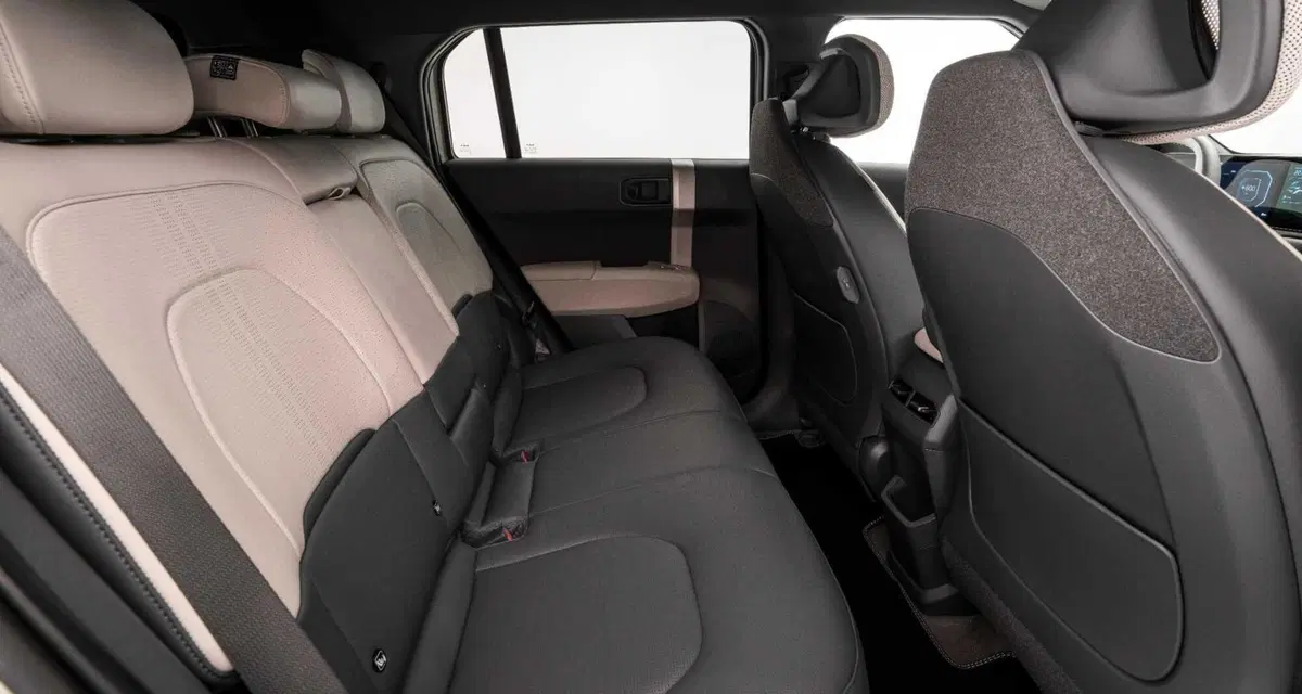 Kia EV3: il nuovo B-Suv elettrico "democratico", caratteristiche e scheda tecnica (34)