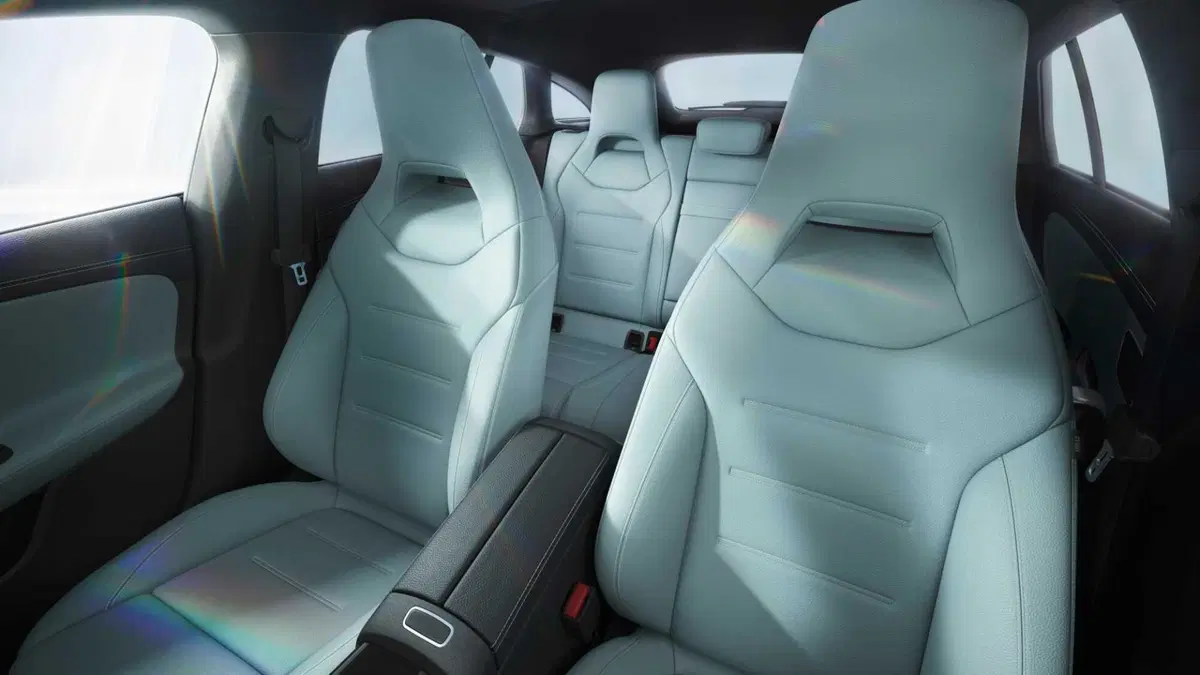 Mercedes-Benz CLA Shooting Brake 200 Shooting Brake Executive (5)