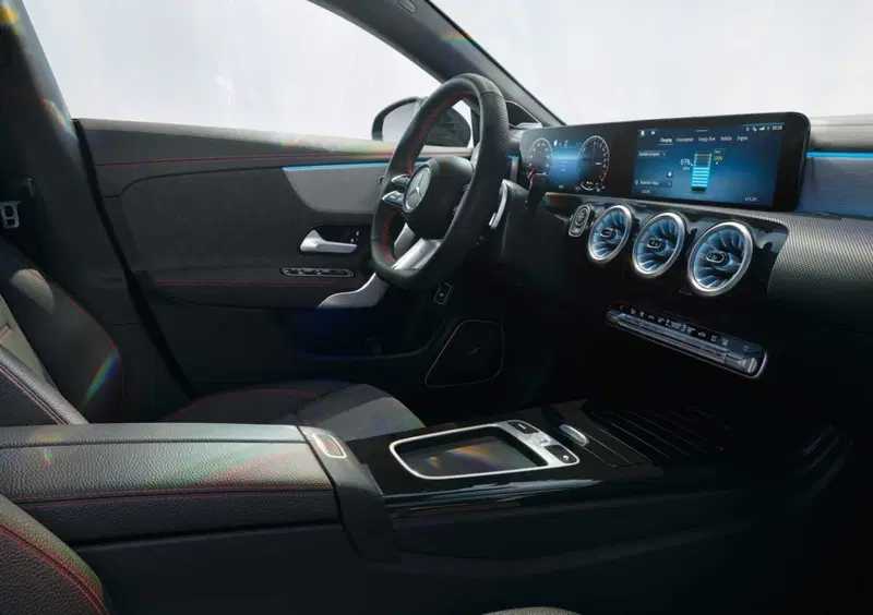 Mercedes-Benz CLA (2019-25) (5)