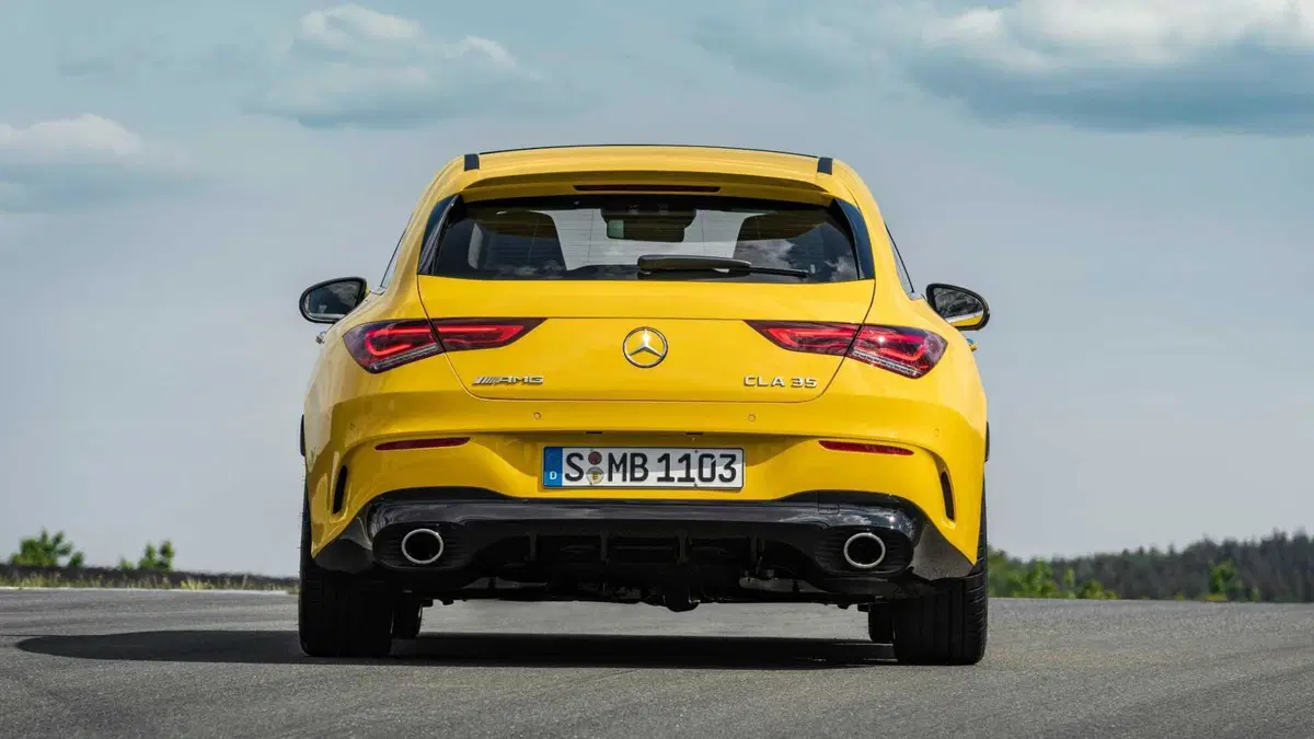 Mercedes-Benz CLA Shooting Brake Shooting Brake AMG 35 AMG Line Premium Racing Collection 4matic auto (6)