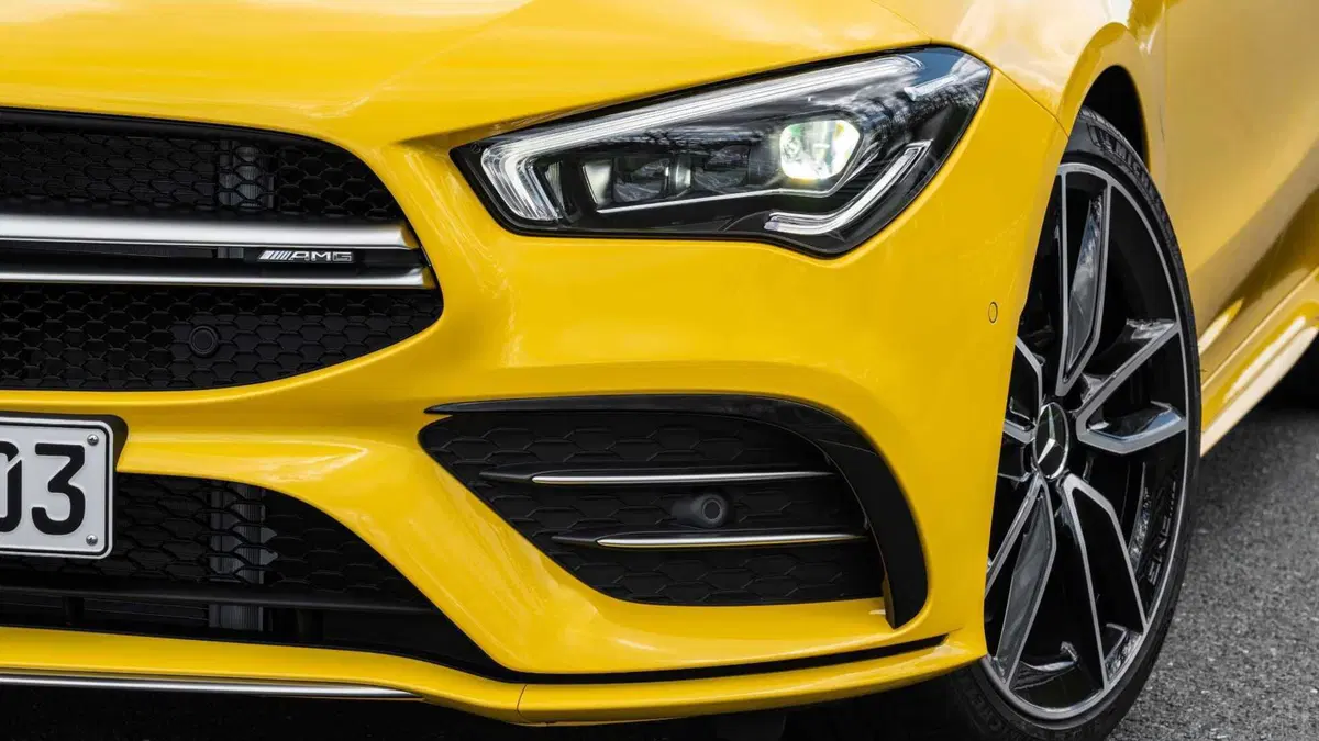 Mercedes-Benz CLA Shooting Brake Shooting Brake AMG 35 AMG Line Premium Racing Collection 4matic auto (7)