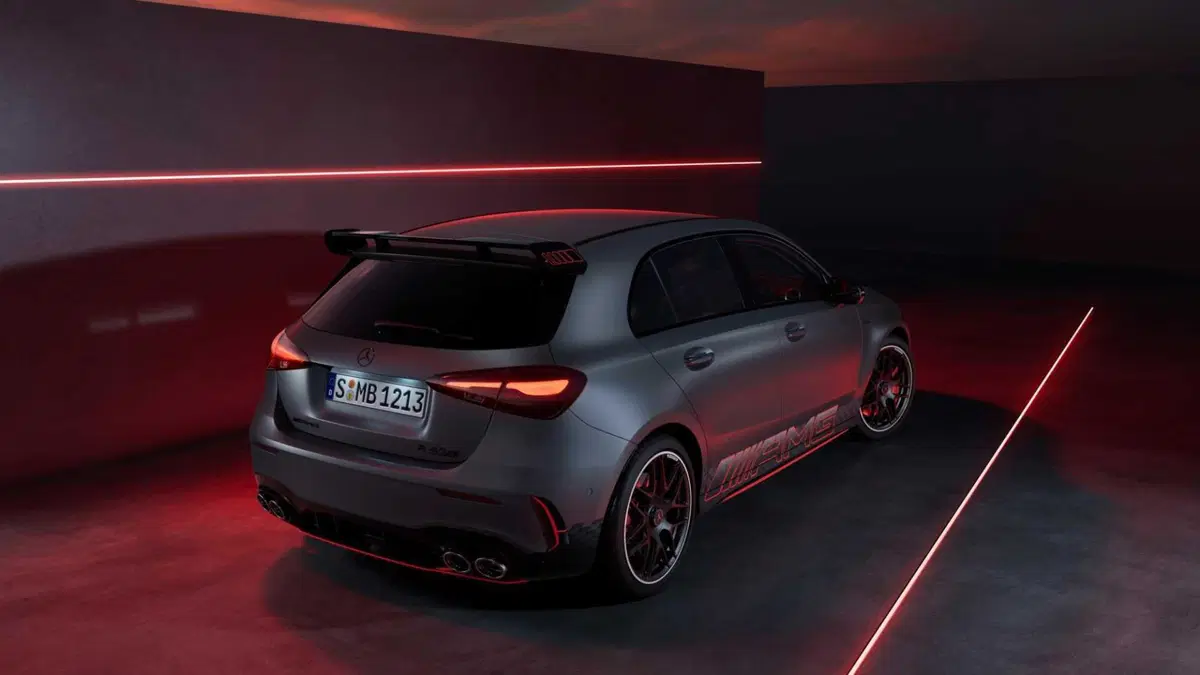 Mercedes-Benz Classe A AMG 45 S AMG Line Premium 4matic+ auto (5)