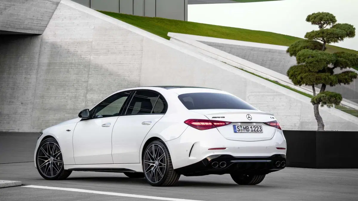 Mercedes-Benz Classe C AMG 43 mhev Premium Plus 4matic 422cv auto (5)